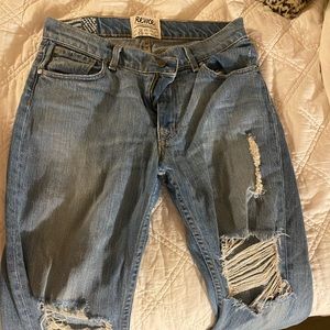REVICE Boyfriend Ripped Jeans
